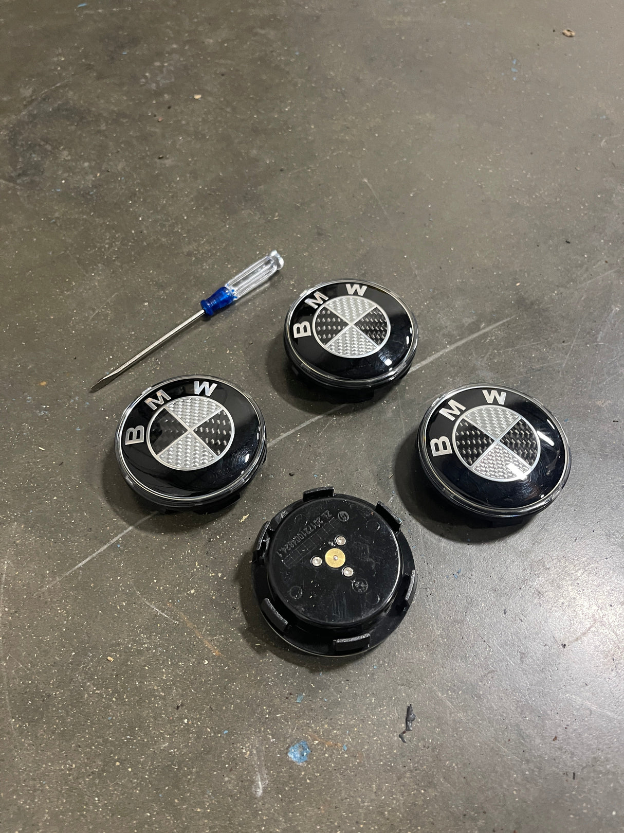 BMW Floating Wheel Center Caps Black/White Carbon Fiber - MidWest Bimmer Supply