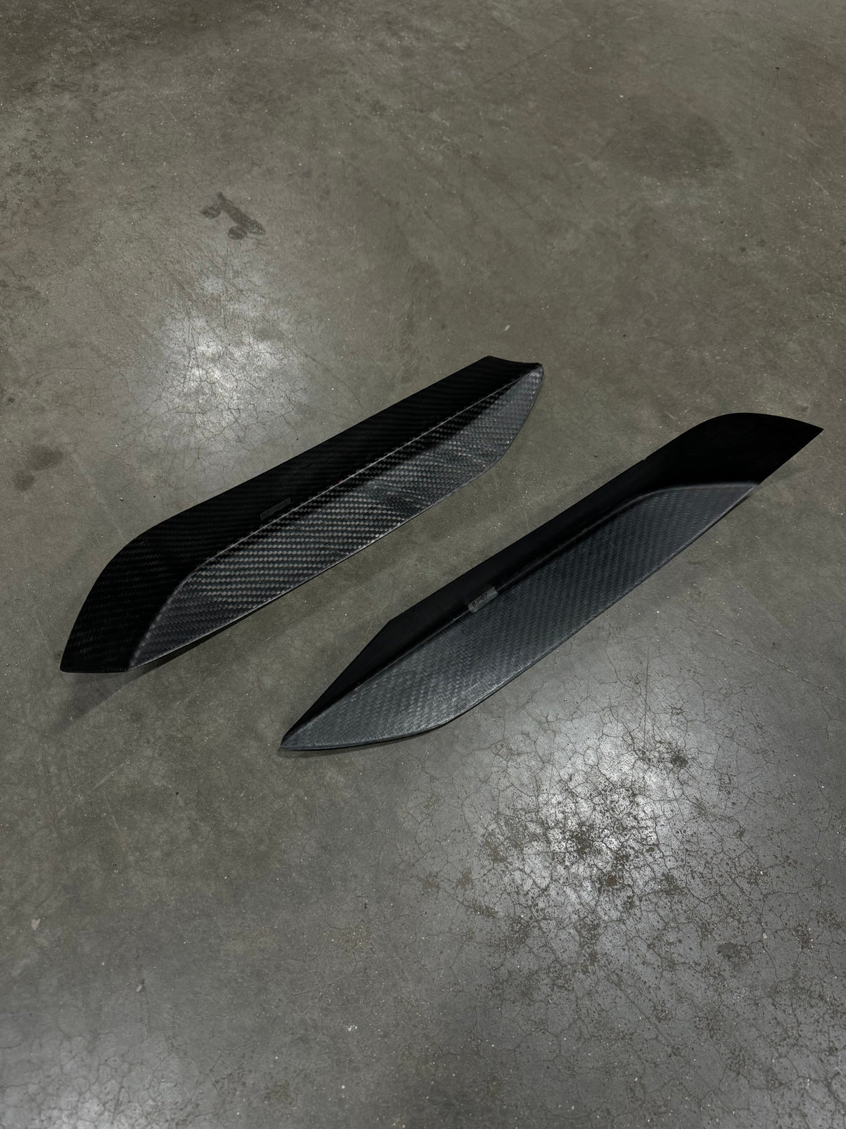 Dry Carbon Fiber OEM Style Front Bumper Upper Trim (BMW M3 F80 | M4 (F82/F83) - MidWest Bimmer Supply