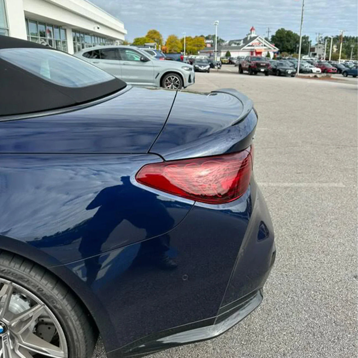 G83 V Style Carbon Fiber Trunk Spoiler - G83 M4 G23 4-Series
