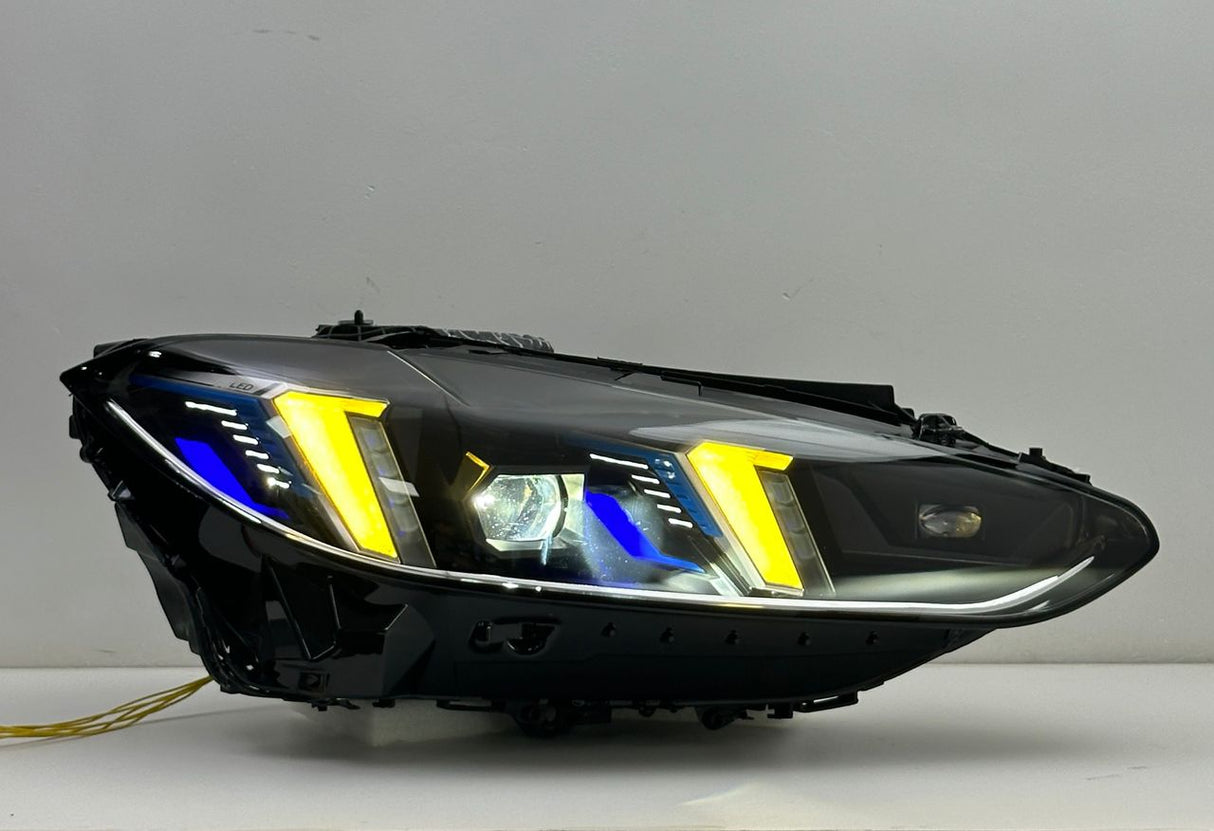 G22/G8X Switchable Yellow/White/Amber OEM Style Snake Eye Headlights - G80 M3 G82/G83 M4 G22/G23/G26 4-Series