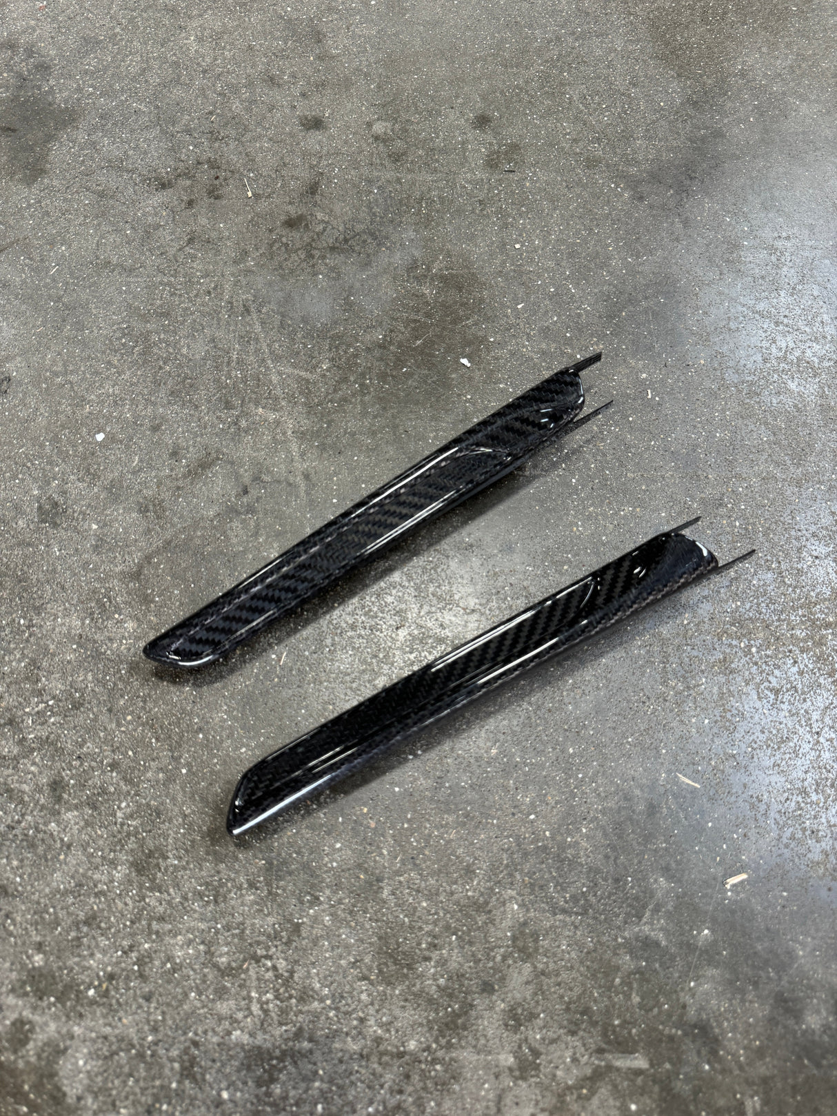 Dry Carbon Fender Trim Replacement - F80 M3 | F82/F83 M4 - MidWest Bimmer Supply